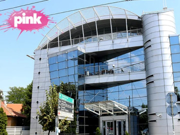 Protesty przeciwko Pink TV w Serbii