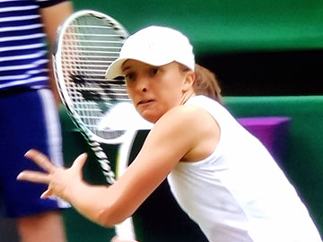 Świątek - Switolina w ćwierćfinale Wimbledonu [akt.]