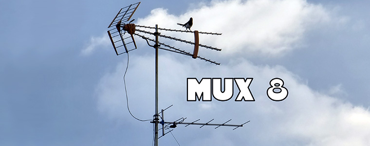 MUX 8 naziemna telewizja cyfrowa antena