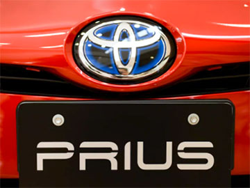 Toyota_prius_logosik_360px.jpg