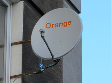 Pakiet telewizji satelitarnej Orange zniknie?