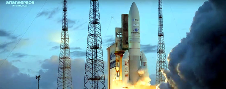 Ariane-5-Eutelsat-7C-start-2019-760px.jpg