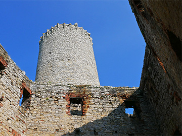Zamek Lipowiec - był tam Sobieski przed bitwą pod Wiedniem [wideo]