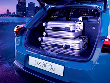 UX 300e - pierwszy całkowicie elektryczny model Lexusa