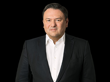 Jarosław Grzesiak dołącza do Grupy Zygmunta Solorza