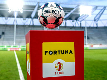 Fortuna 1 liga piłka Polsat sport 2021 360px.jpg